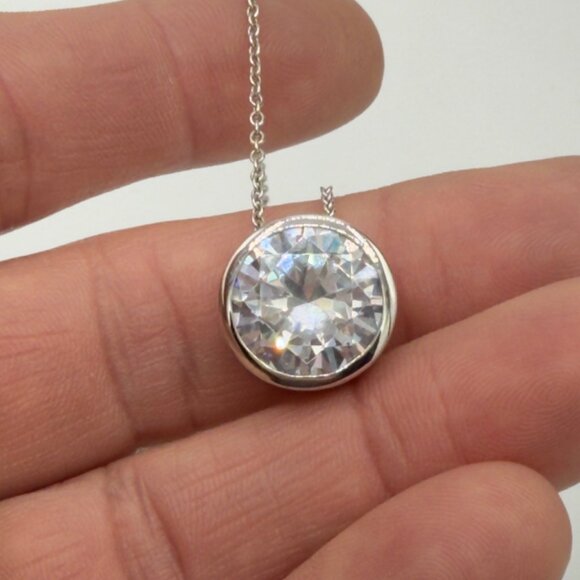 Women Sterling Silver Bezel Set Round Cut Cubic Zirconia Necklace 18" - Picture 11 of 12